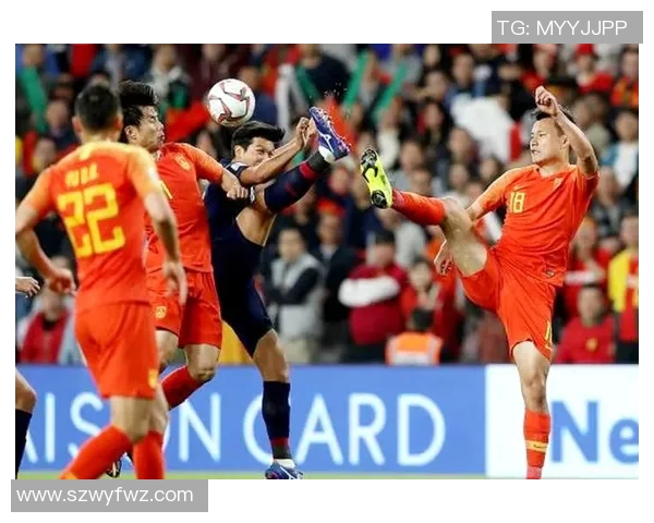 国足与泰国足球队激战正酣全场直播精彩瞬间回顾与分析 国足与泰国足球队激战正酣全场直播精彩瞬间回顾与分析